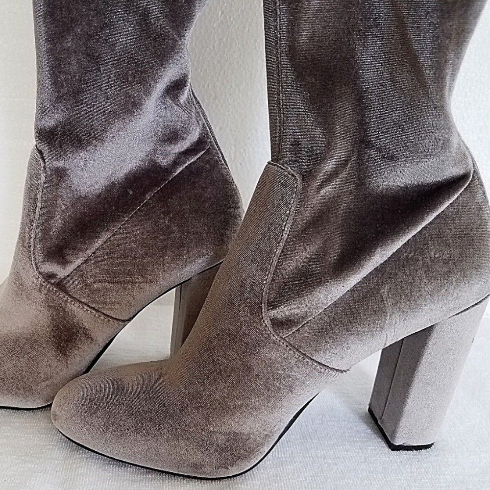 Steve Madden Emotions Velvet Tall Boot 10M NEW - Picture 4 of 8
